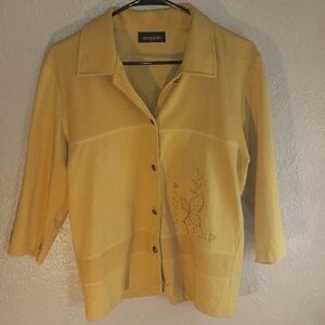Vintage Amyjess Embroidered Mustard Yellow Button up with 3/4 Sleeves S